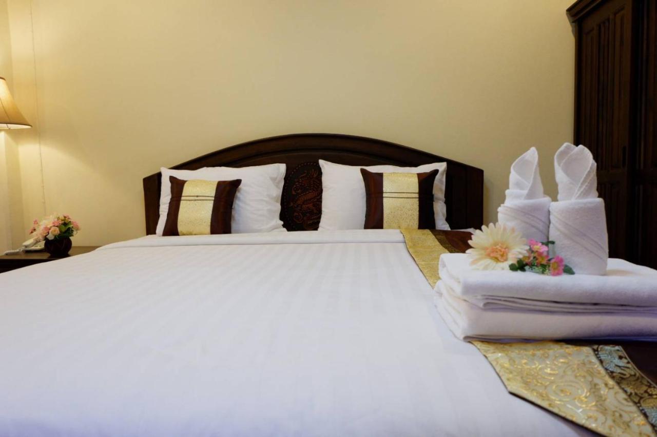 Nanbaankhun Hotel Eksteriør bilde