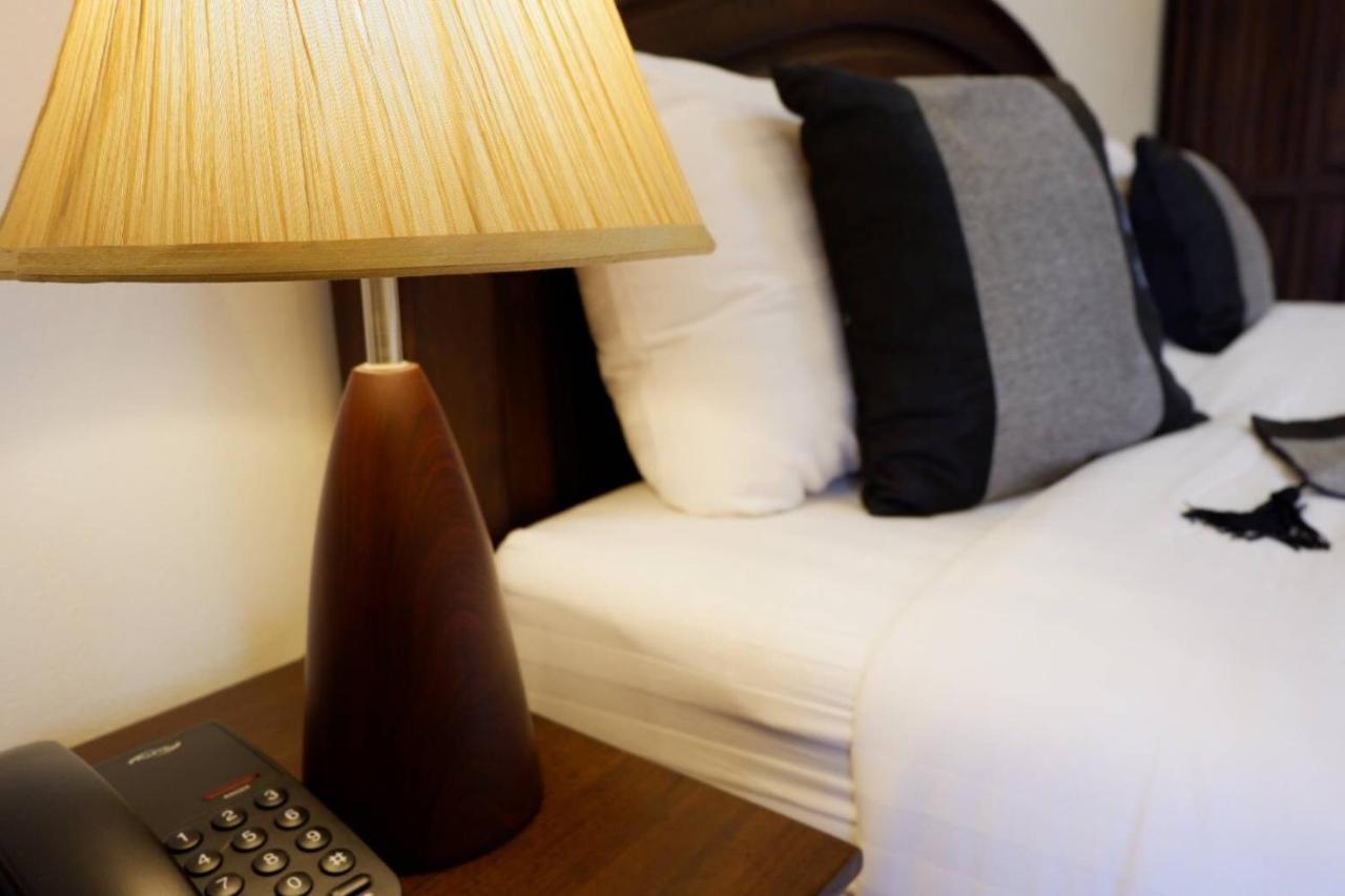 Nanbaankhun Hotel Eksteriør bilde
