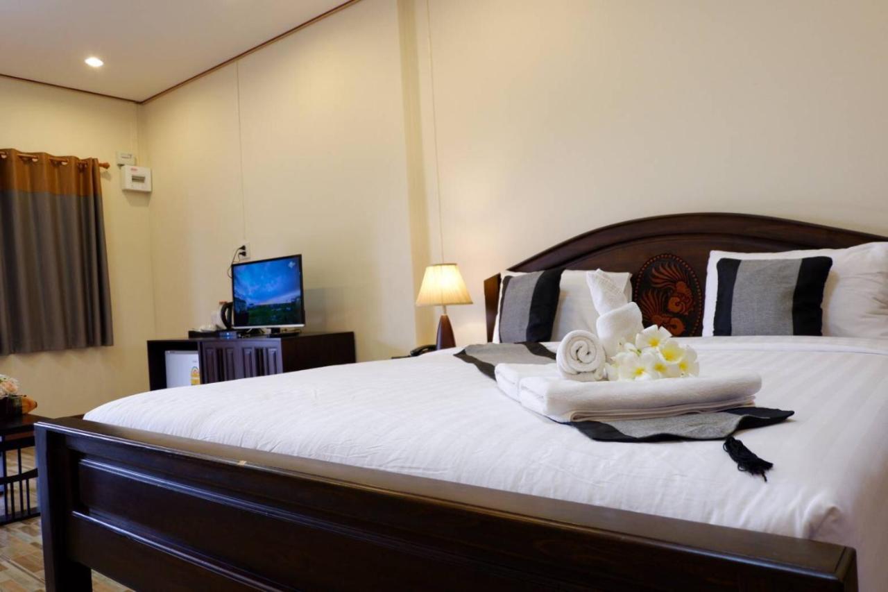 Nanbaankhun Hotel Eksteriør bilde